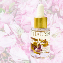 jauninantis 5 ingredientų masažinis aliejus veidui su Damasko rože ir makadamijos aliejumi